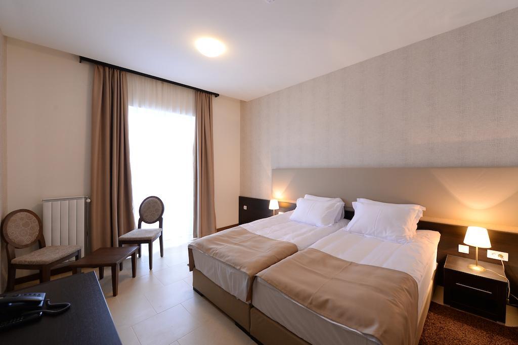 Hotel Majdan 베오그라드 외부 사진