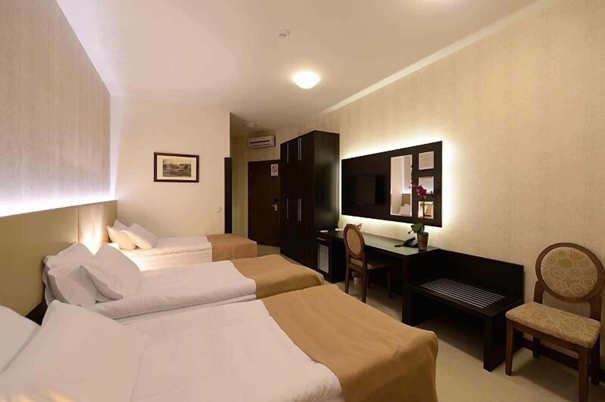 Hotel Majdan 베오그라드 외부 사진