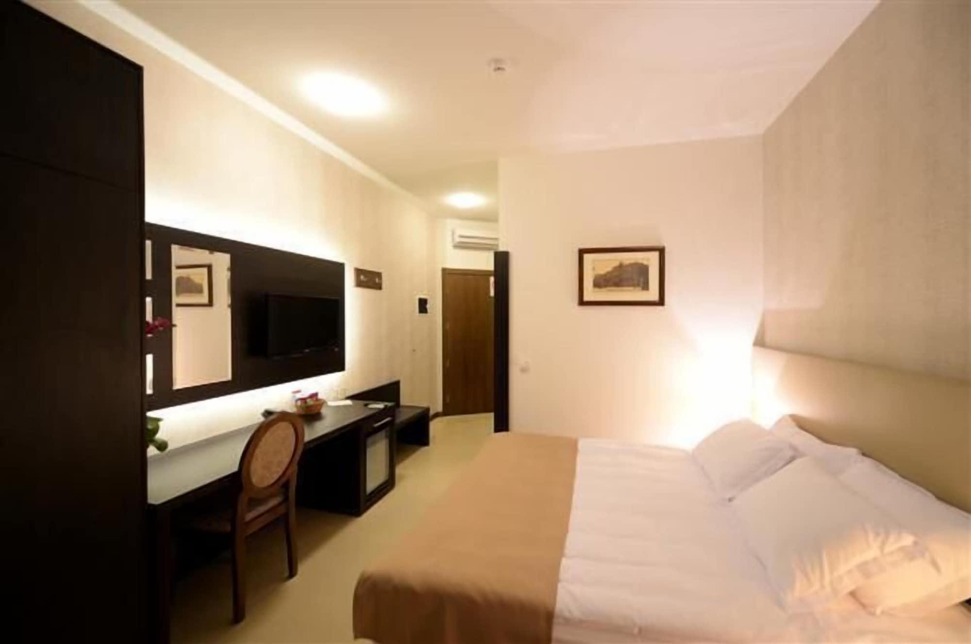 Hotel Majdan 베오그라드 외부 사진