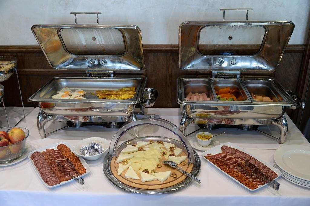 Hotel Majdan 베오그라드 외부 사진
